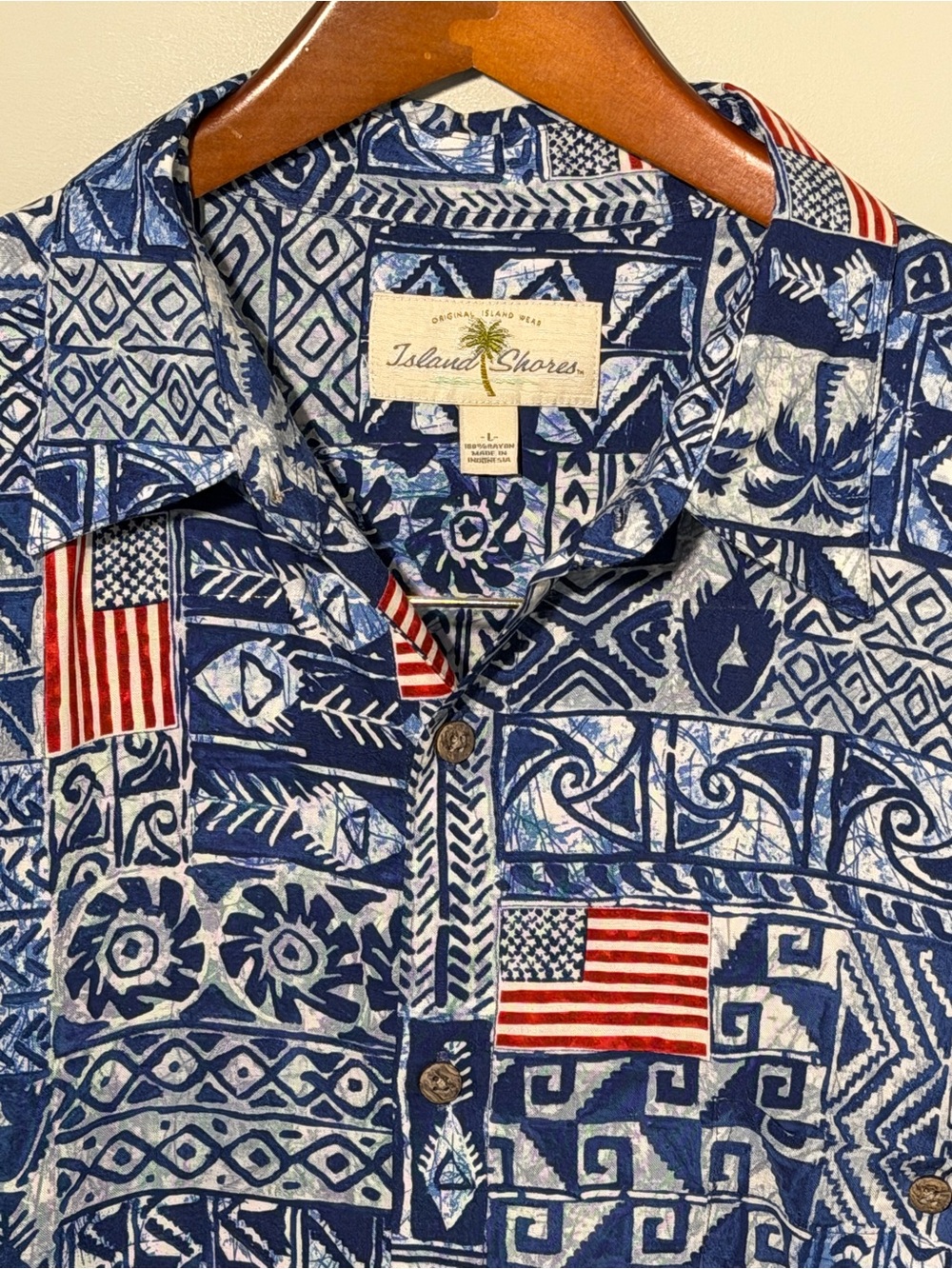 IslandShores Men’s Navy Blue Patterned Patriotic Island-Inspired Button-Up Shirt